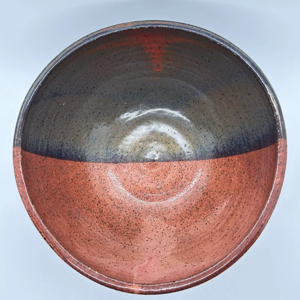 4" Glazed Stoneware Bowl, Signed by Unidentified Artist, 7" in Diameter - Picture 7 of 8